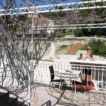 Mamut Apartmán